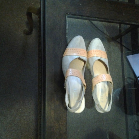 Shoes - Picture 2 of 3